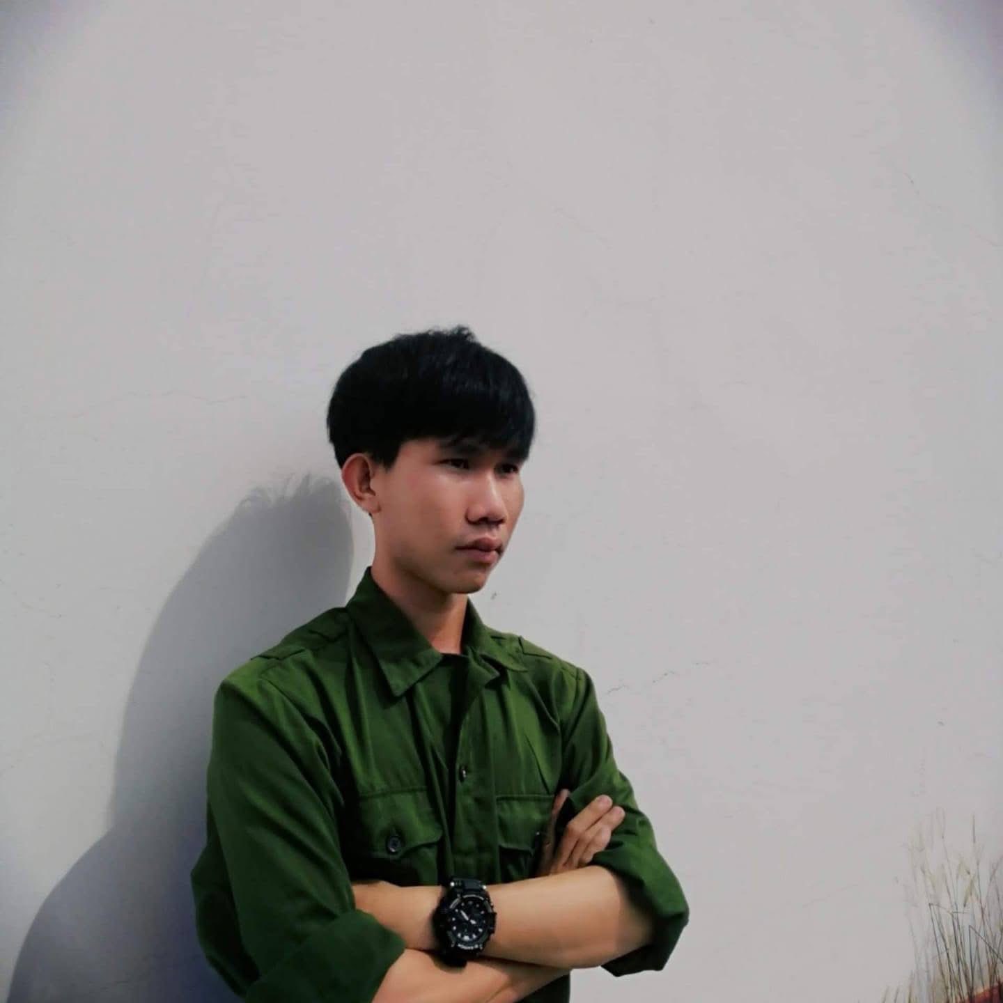 /images/avatar/thuan.jpeg